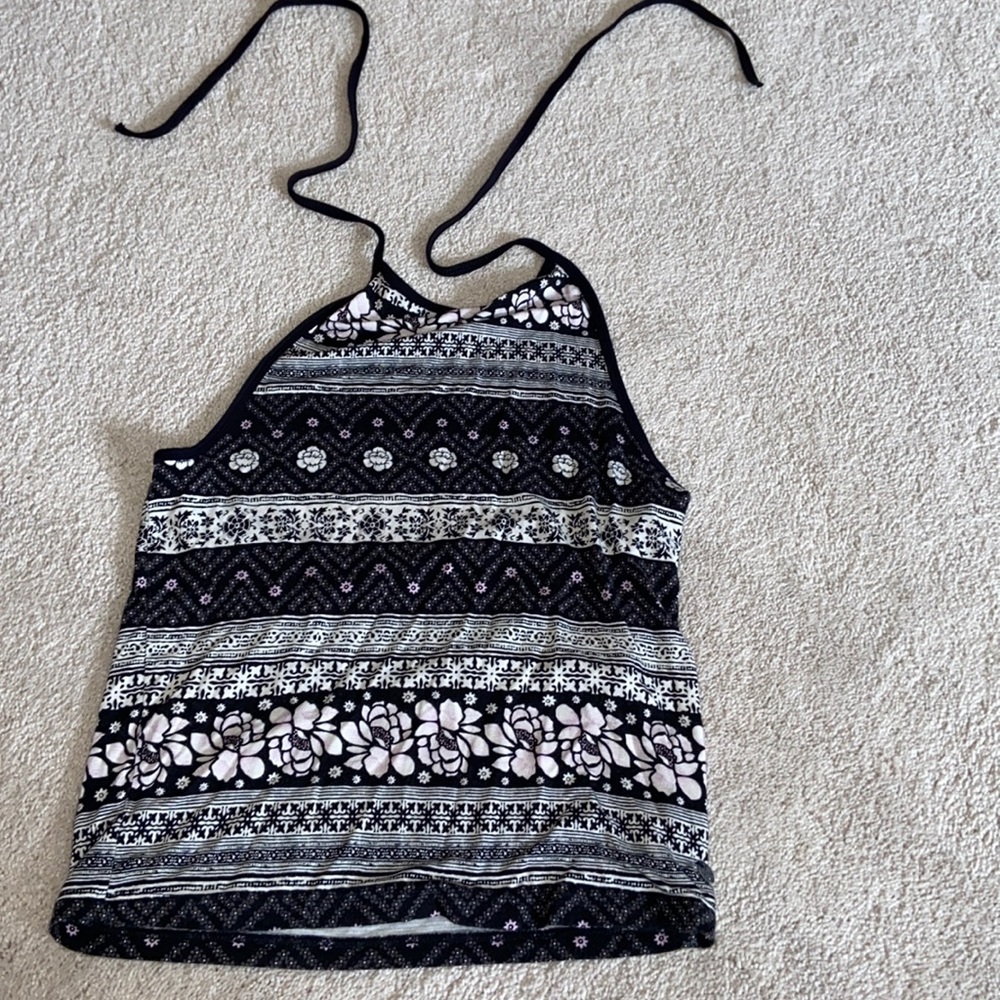 AMERICAN EAGLE HALTER TOP